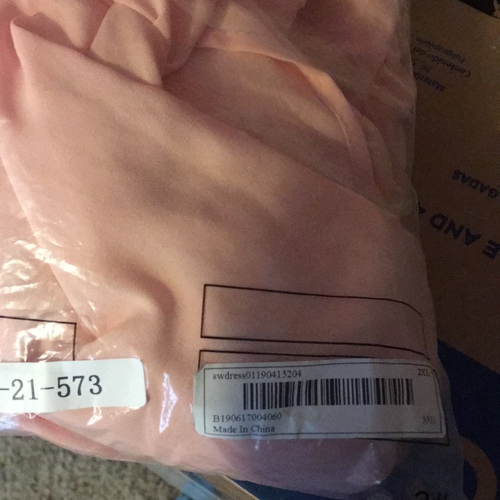 SHEIN ruffle dress - Picture 4 of 4